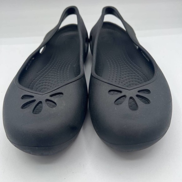 Crocs Womens Taylor Slingback Flat Shoes Black Slip‎ On Cut Out Round Toe 10 - Picture 2 of 5